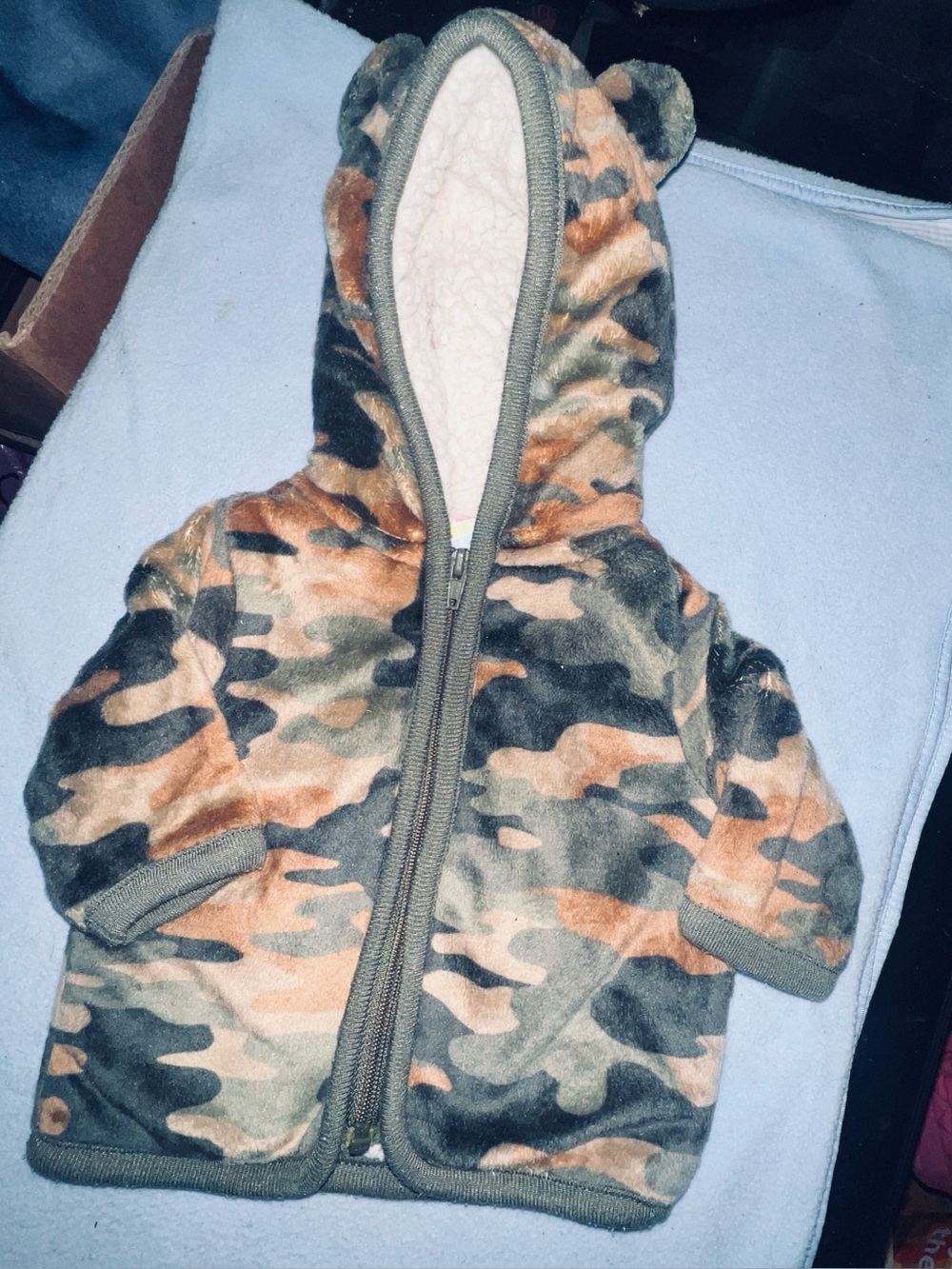 Healthtex Baby Newborn Multicolor hoodie